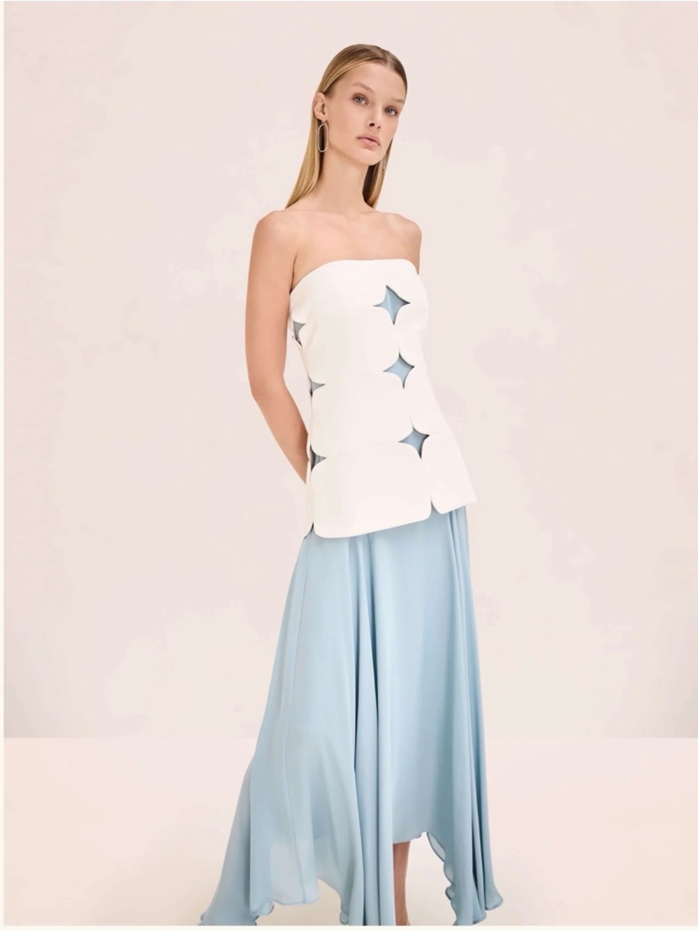 Alexis Rasha Dress - Picture 2 of 3